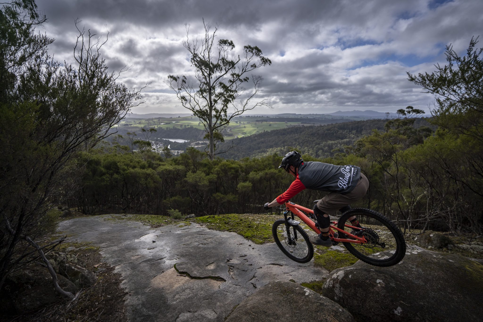 Detonate trail Derby Tasmania © Vertigo MTB